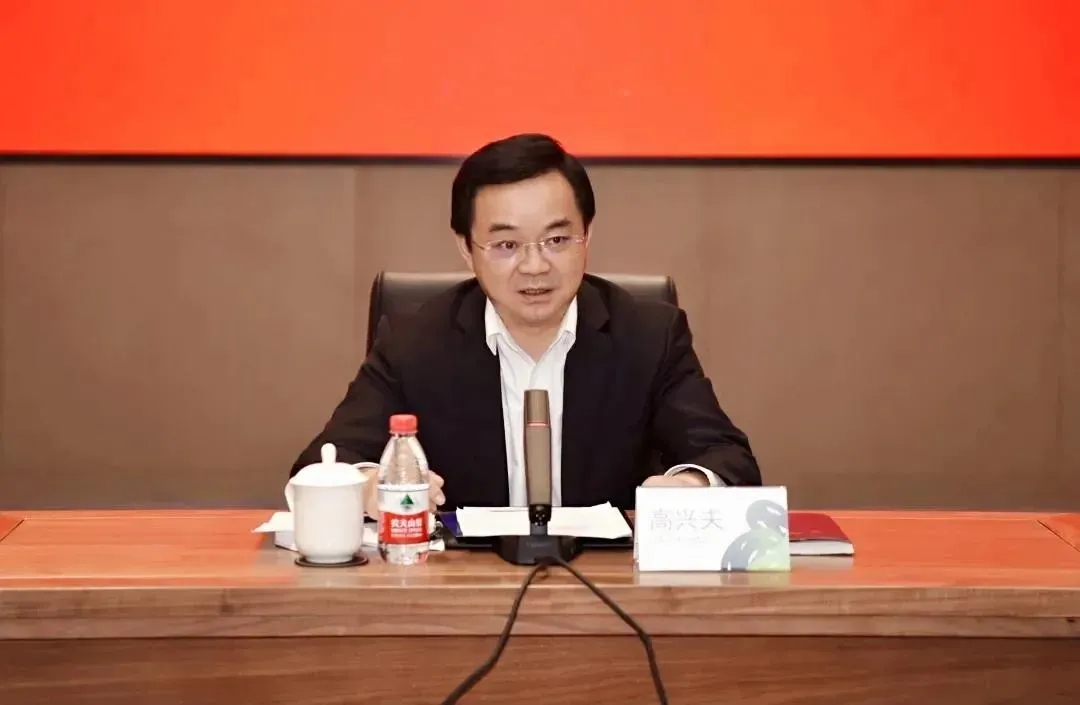 杨和荣、张文阳、毛磊三鄞商成为之江尝试室-驰名浙商协同发展委员会